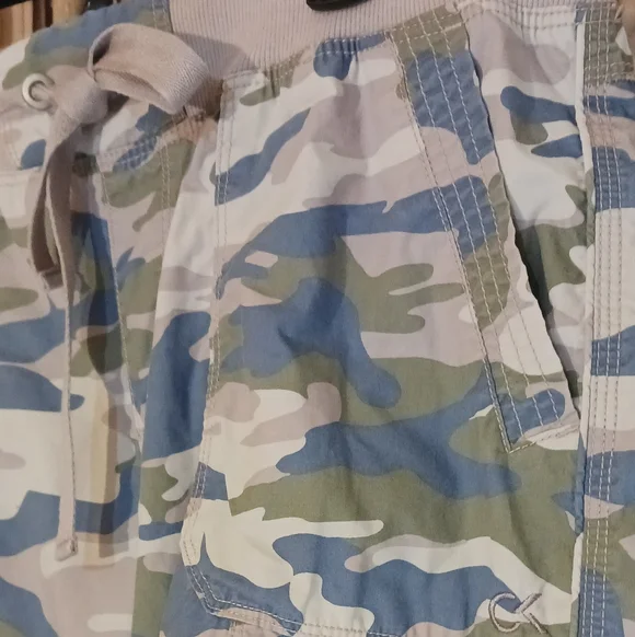 Calvin Kline Camouflage Biker Shorts Women's L - Picture 5 of 7